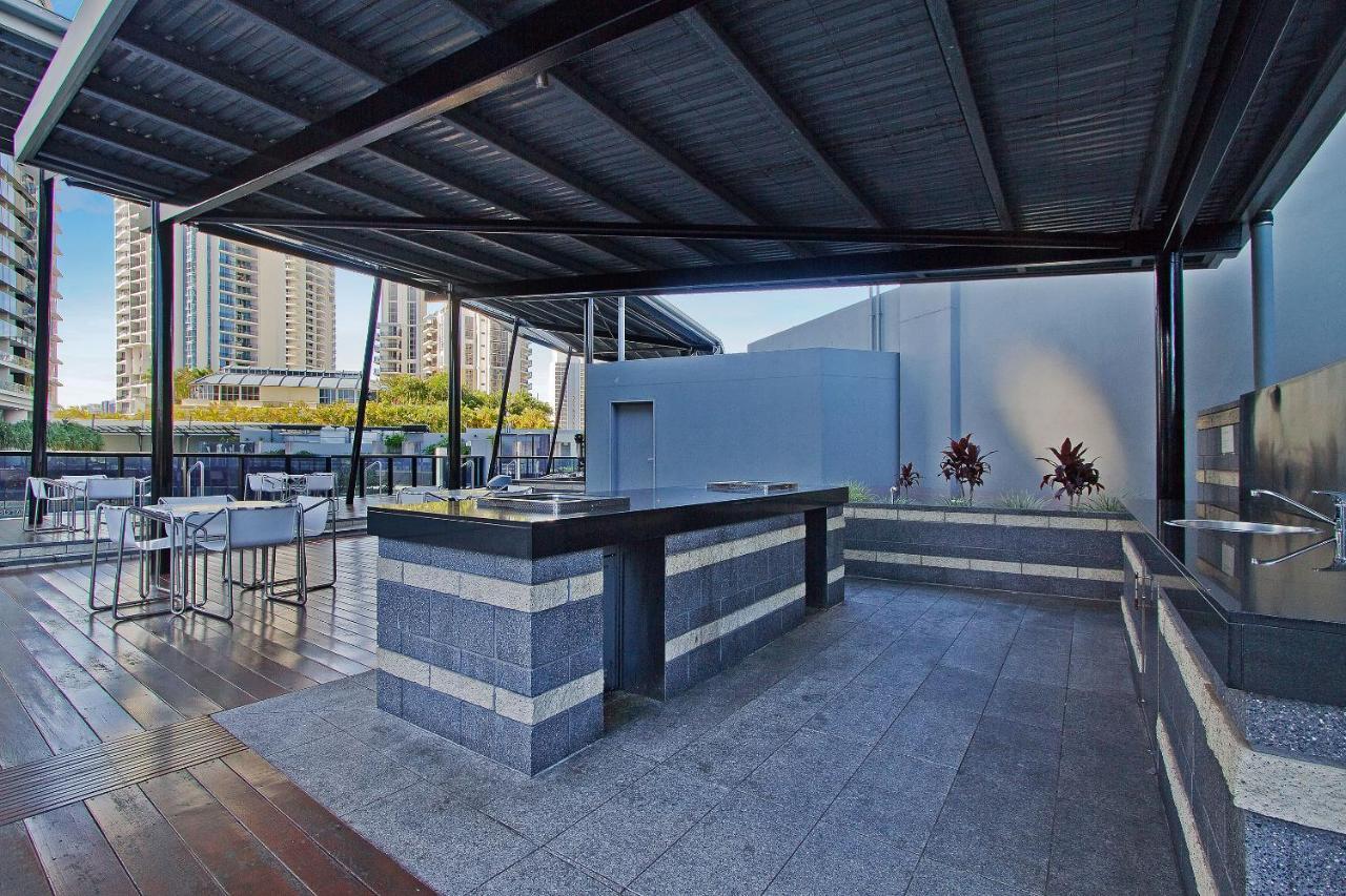 Circle On Cavill By Vaun Lejlighedshotel Gold Coast Eksteriør billede