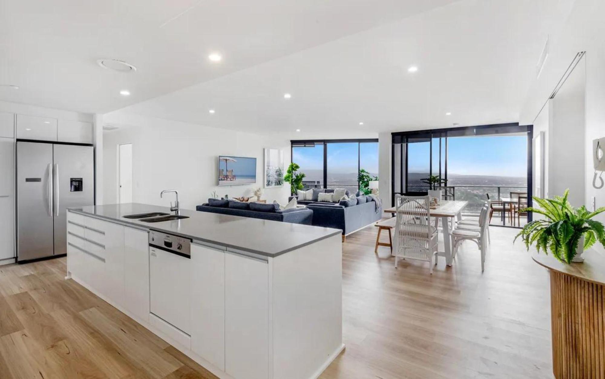 Circle On Cavill By Vaun Lejlighedshotel Gold Coast Eksteriør billede