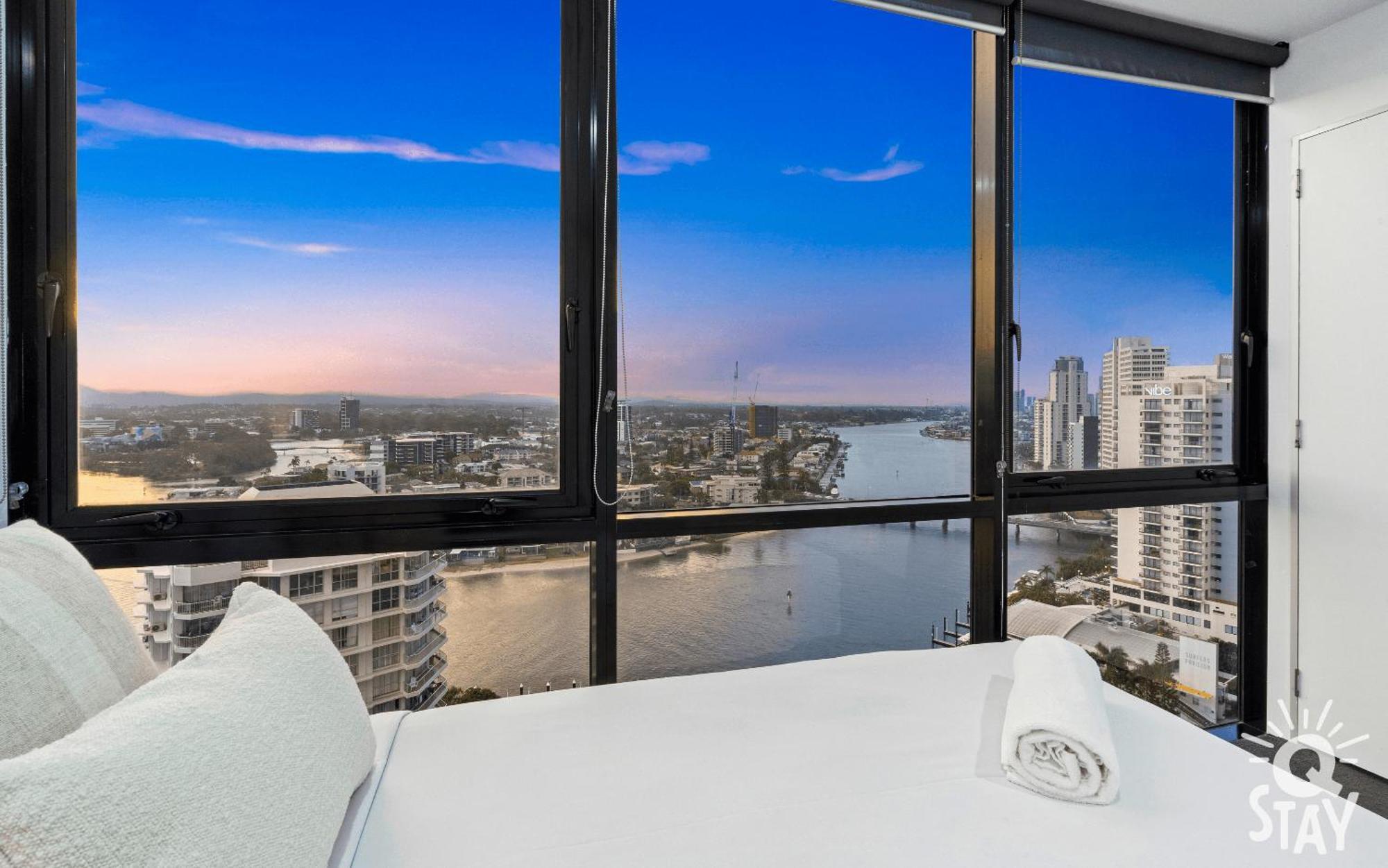 Circle On Cavill By Vaun Lejlighedshotel Gold Coast Eksteriør billede