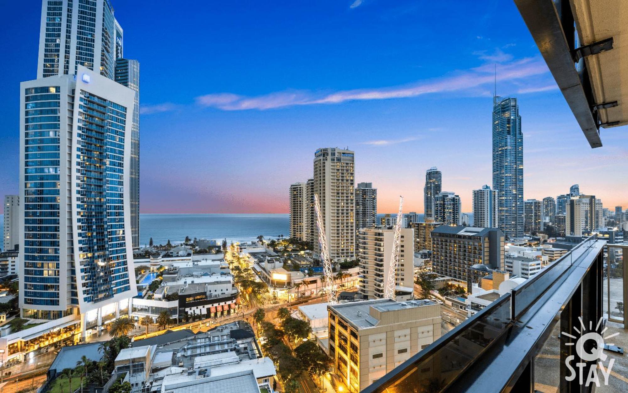 Circle On Cavill By Vaun Lejlighedshotel Gold Coast Eksteriør billede