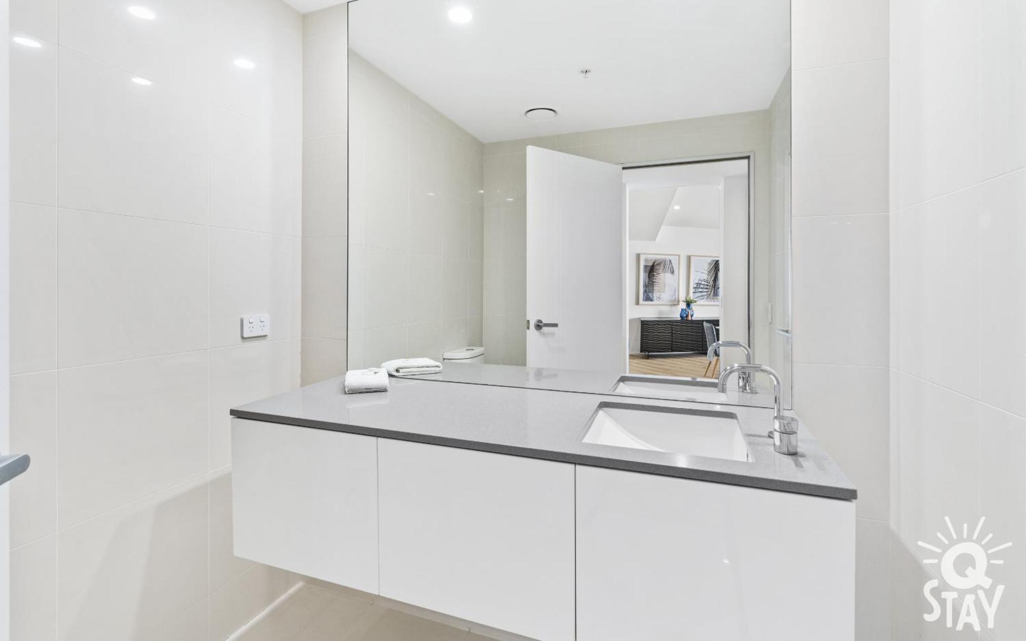 Circle On Cavill By Vaun Lejlighedshotel Gold Coast Eksteriør billede