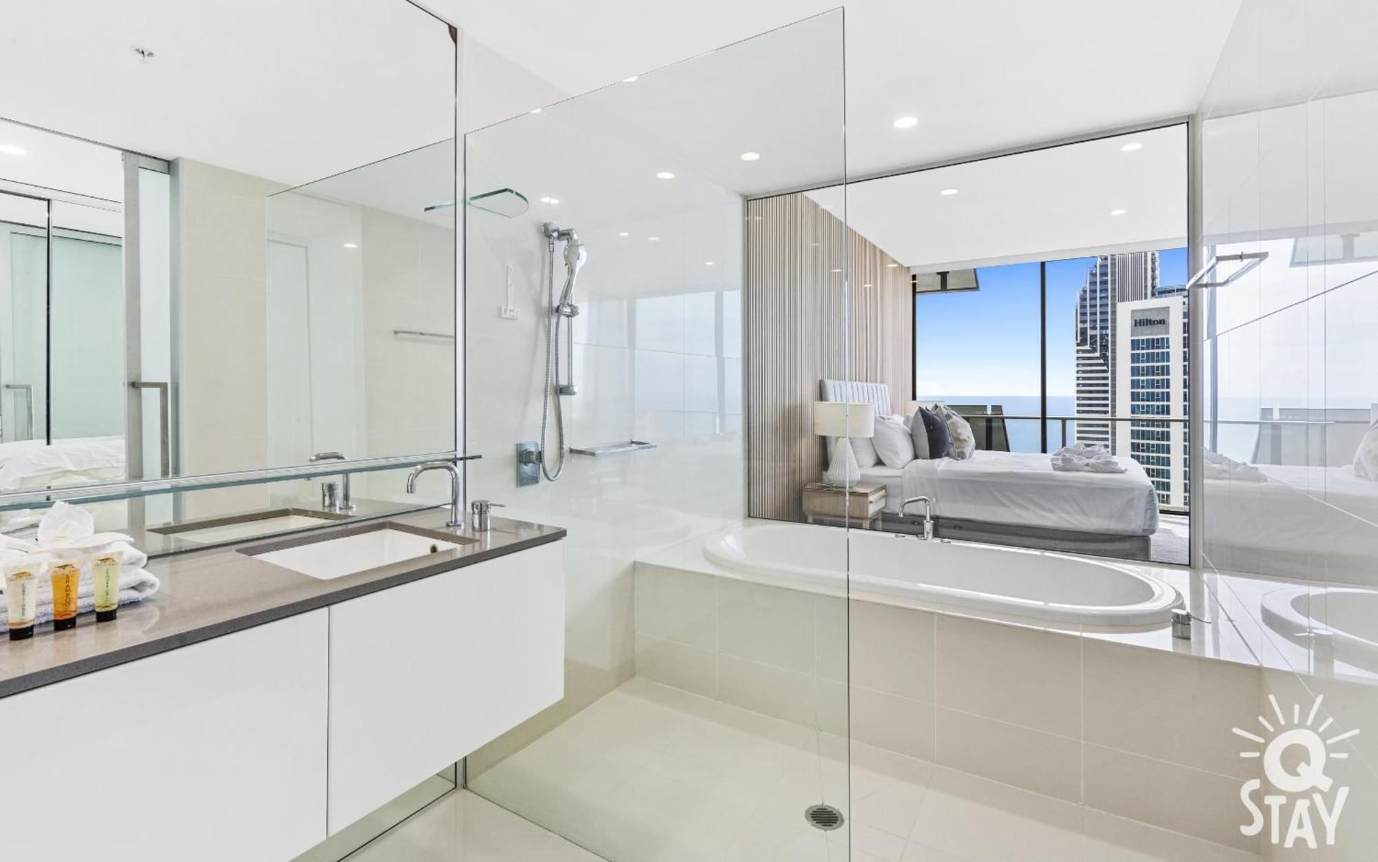 Circle On Cavill By Vaun Lejlighedshotel Gold Coast Eksteriør billede